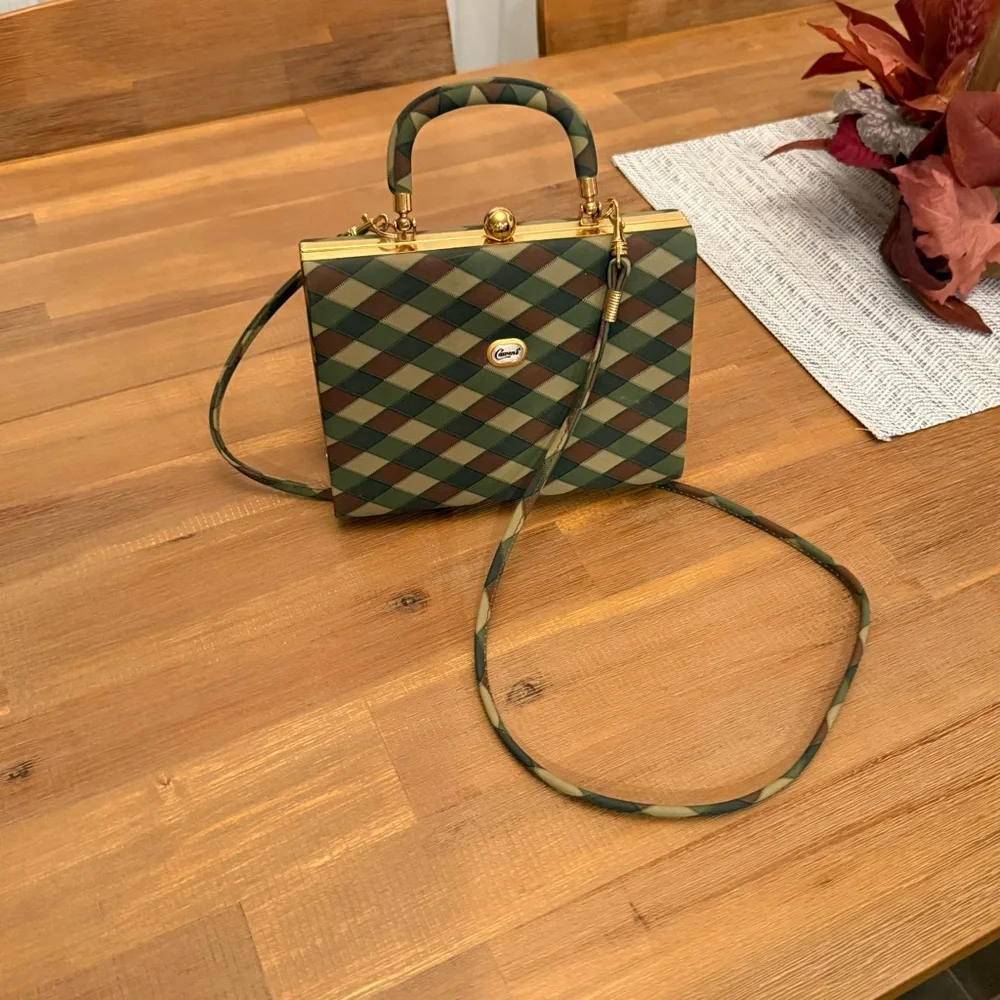 Cawen's Tan, Brown & Hunter Vintage Look Gold Handle Bag Like New - Picture 2 of 11